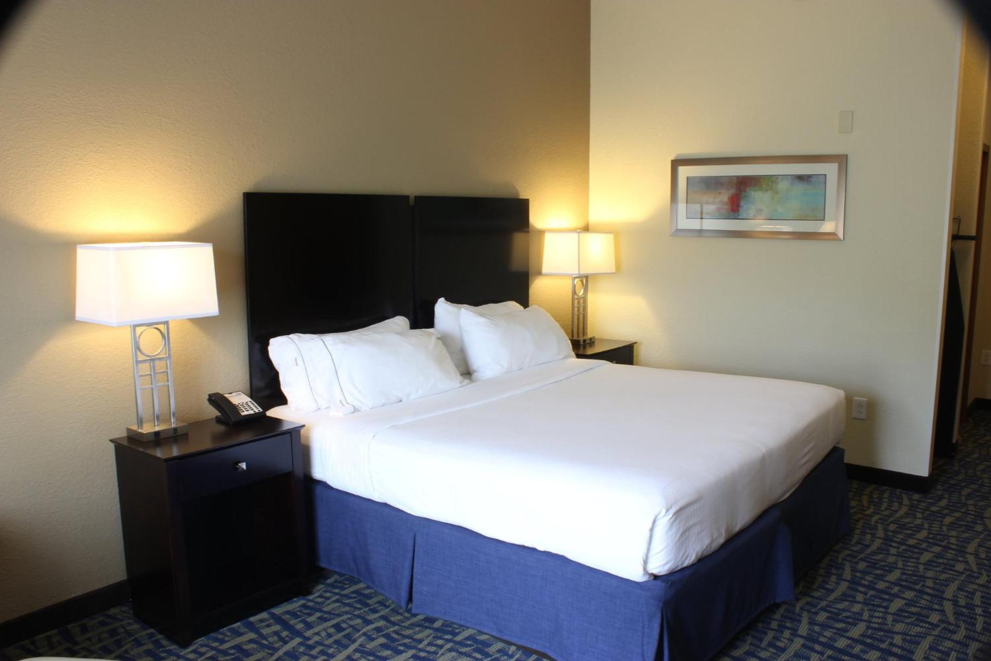 Holiday Inn Express & Suites Lebanon By Ihg Buitenkant foto