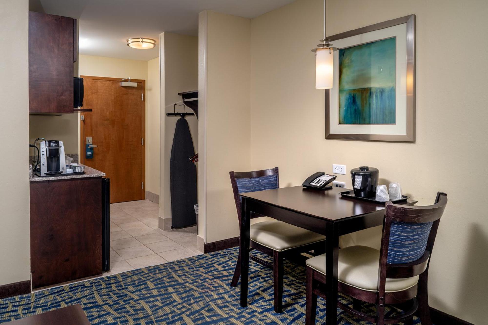 Holiday Inn Express & Suites Lebanon By Ihg Buitenkant foto